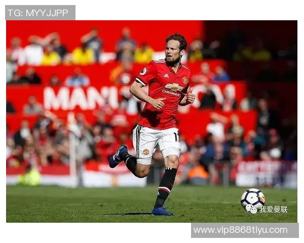 24岁范德芬边路狂飙如入无人之境展现中卫惊人速度与技术